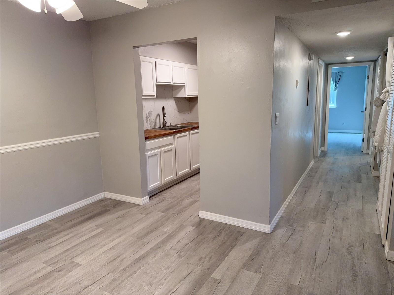 Image 2 of 27 For 6519 Newberry Road 103