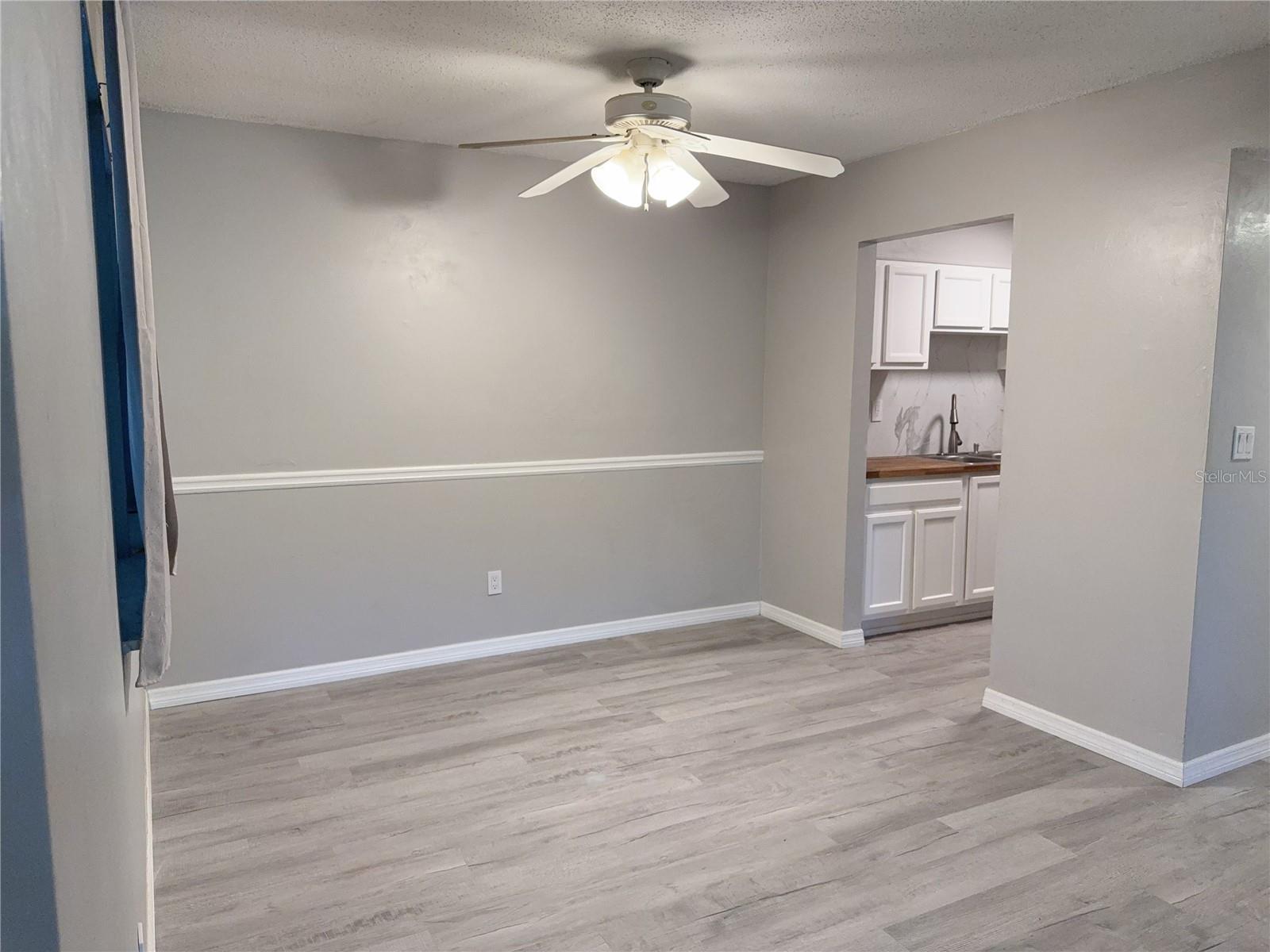 Image 7 of 27 For 6519 Newberry Road 103