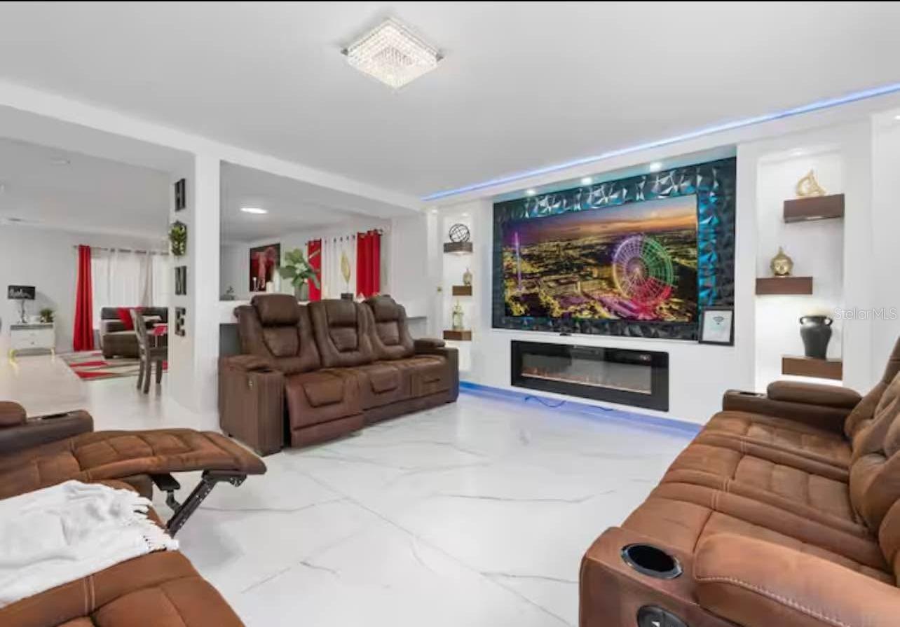 Image 4 of 45 For 502 Canna Drive