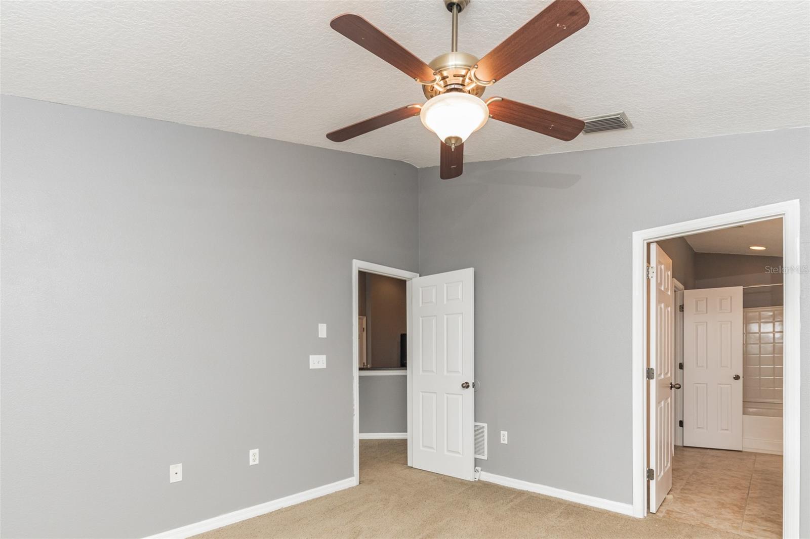 Image 15 of 24 For 6723 Breezy Palm Drive