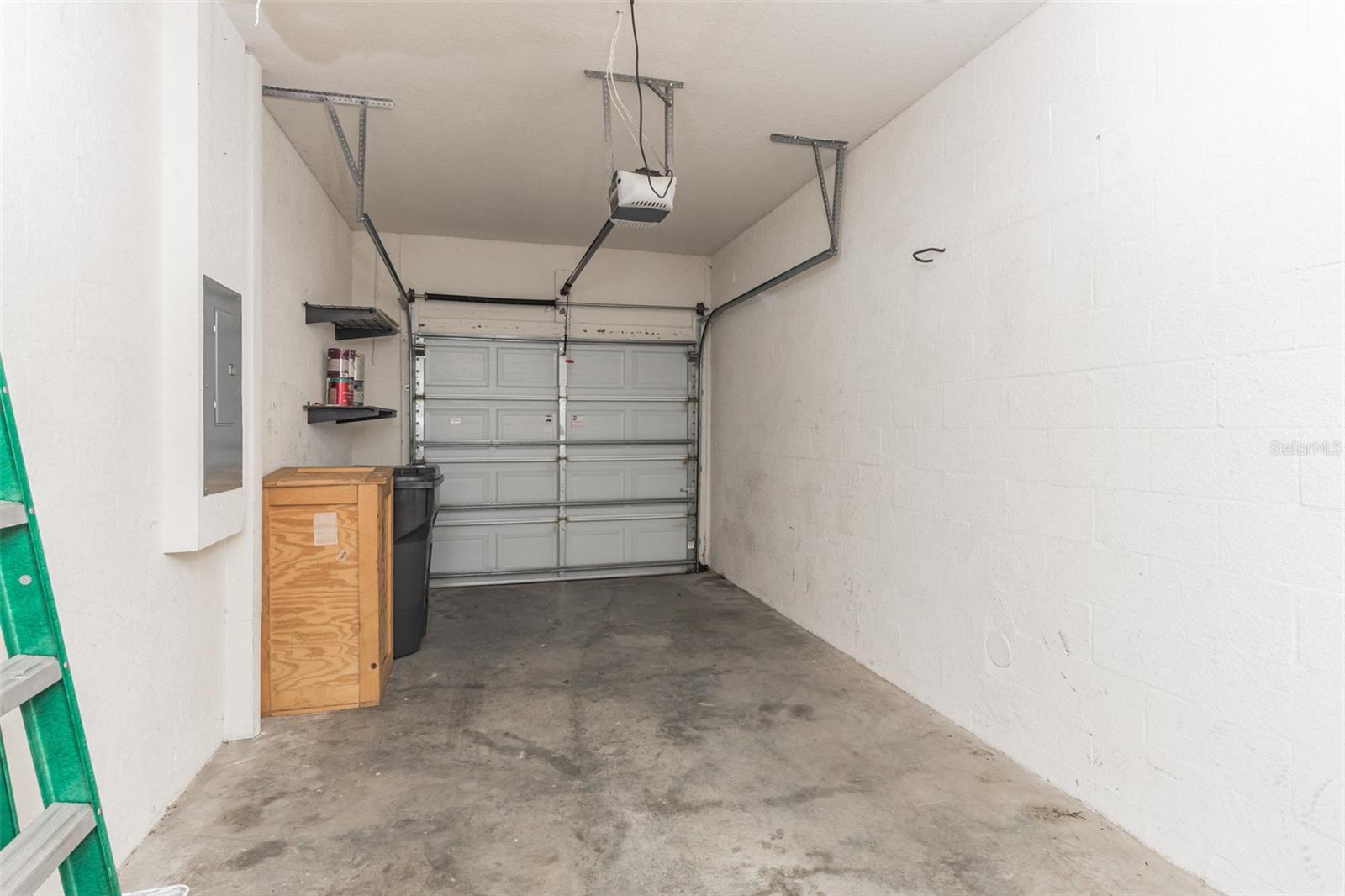 Image 23 of 24 For 6723 Breezy Palm Drive