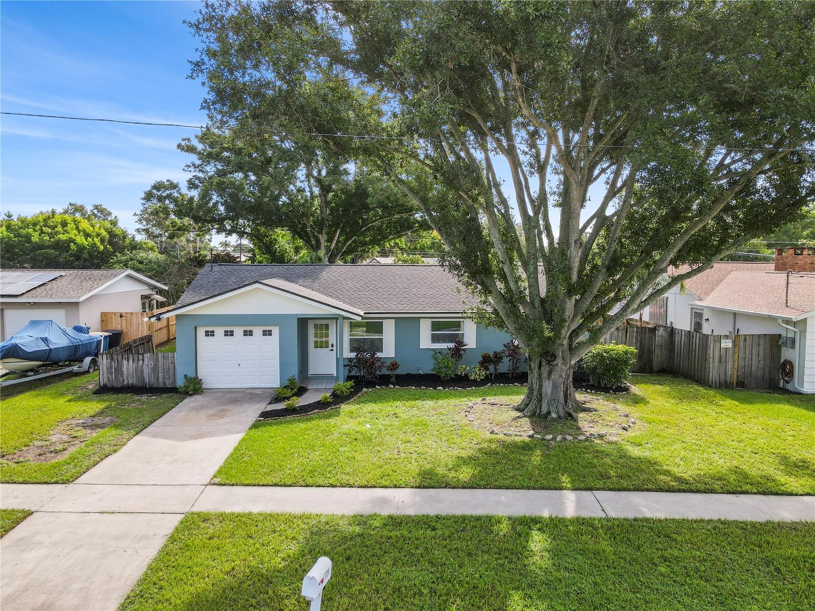 Image 2 of 51 For 1729 St Croix Drive
