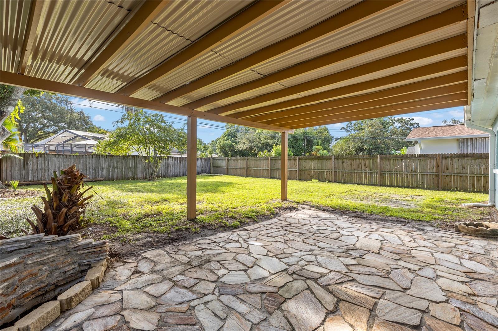 Image 33 of 51 For 1729 St Croix Drive