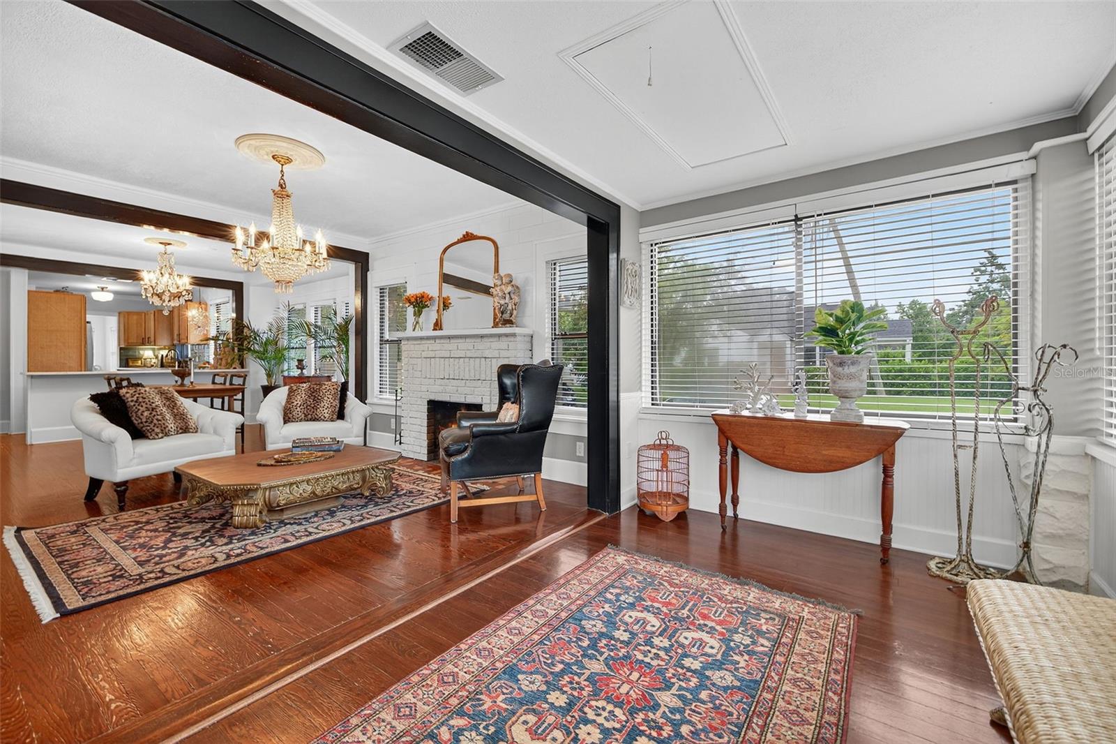 Image 13 of 51 For 1146 17th Avenue N