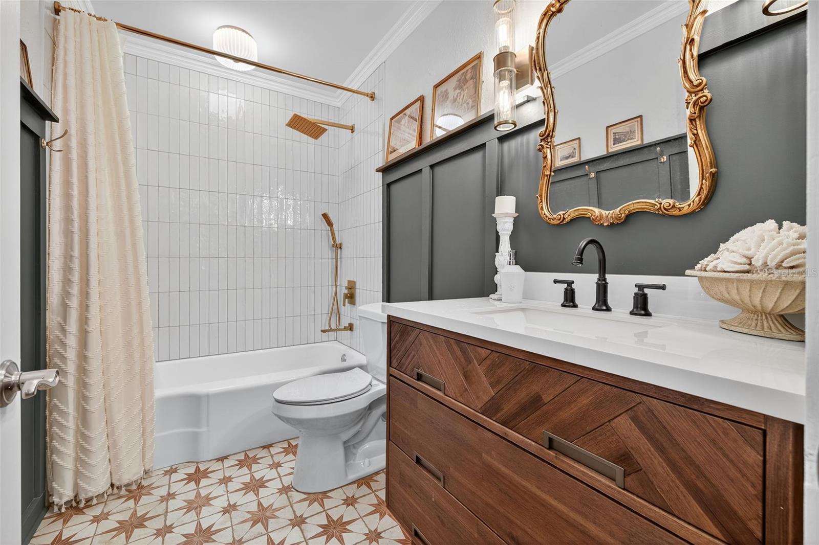 Image 41 of 51 For 1146 17th Avenue N