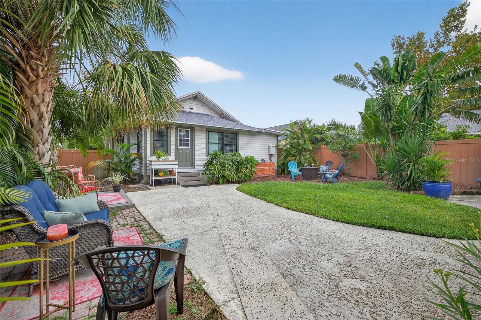 Image 43 of 51 For 1146 17th Avenue N