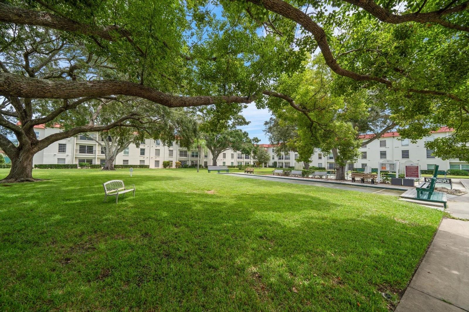 Image 32 of 48 For 2700 Bayshore Boulevard 4310