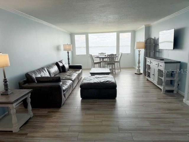 Image 13 of 30 For 2617 Cove Cay Drive 711