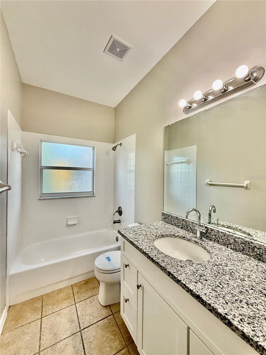 Image 26 of 33 For 807 Frankford Drive