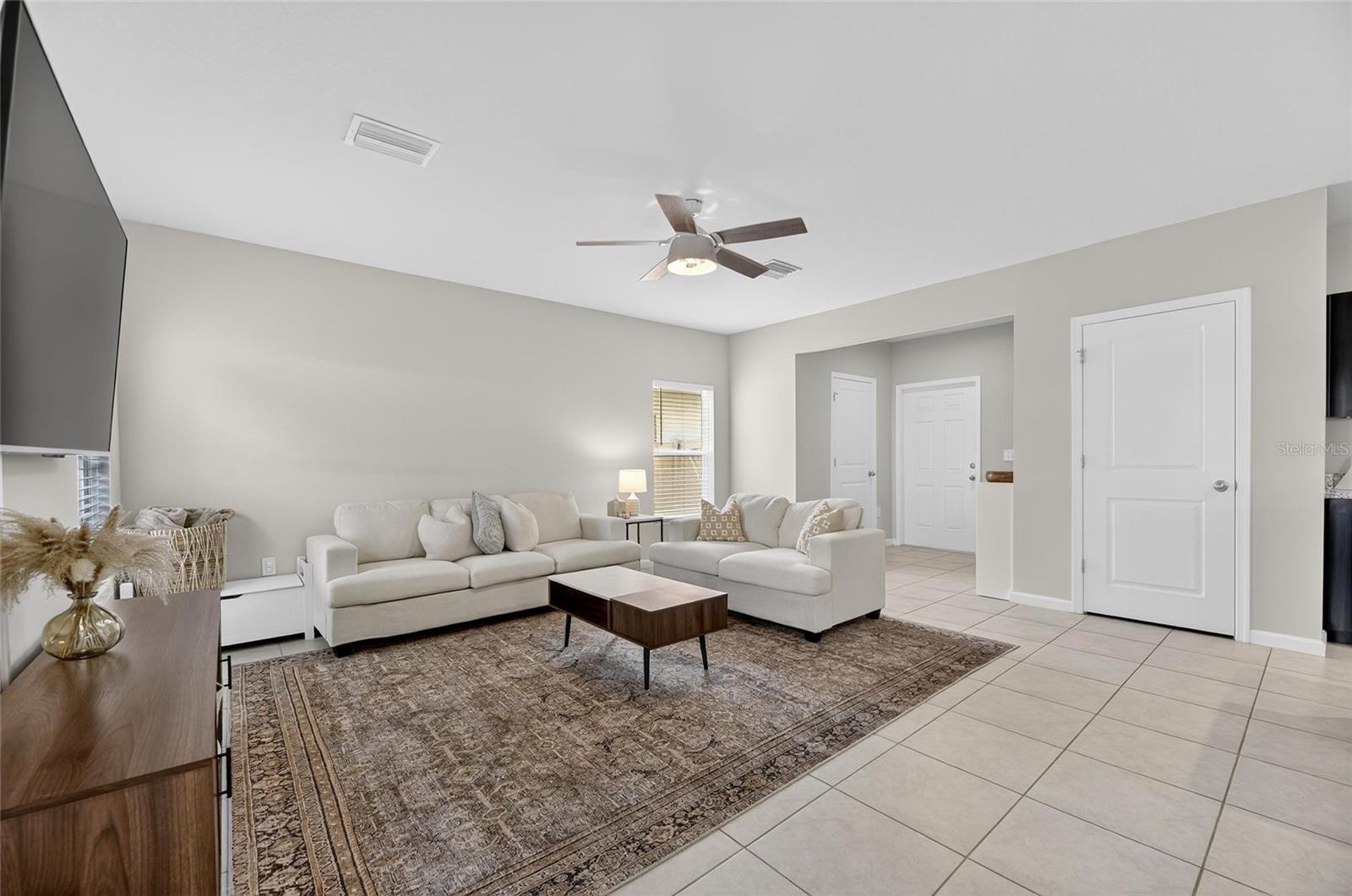 Image 8 of 44 For 35021 Jomar Avenue