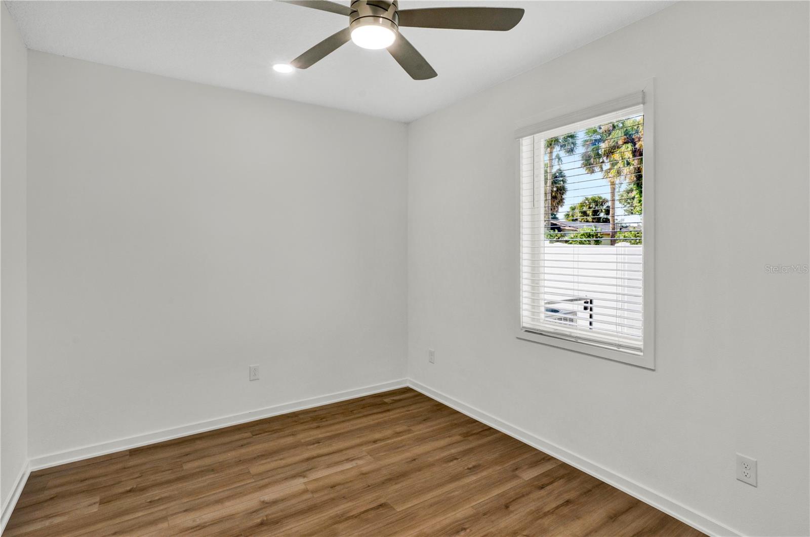 Image 7 of 21 For 3402 28th Avenue 7
