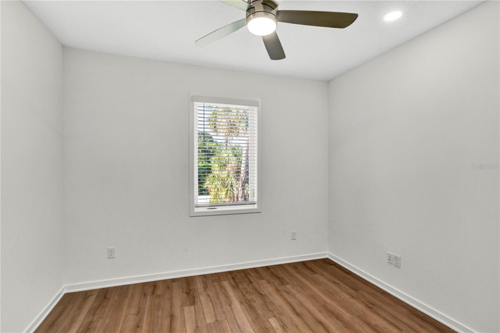 Image 9 of 21 For 3402 28th Avenue 7