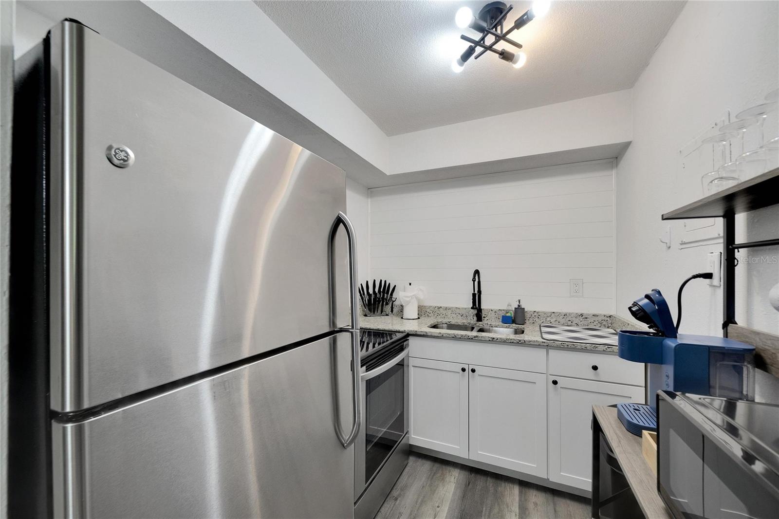 Image 13 of 72 For 4511 & 4513 Mcelroy Avenue