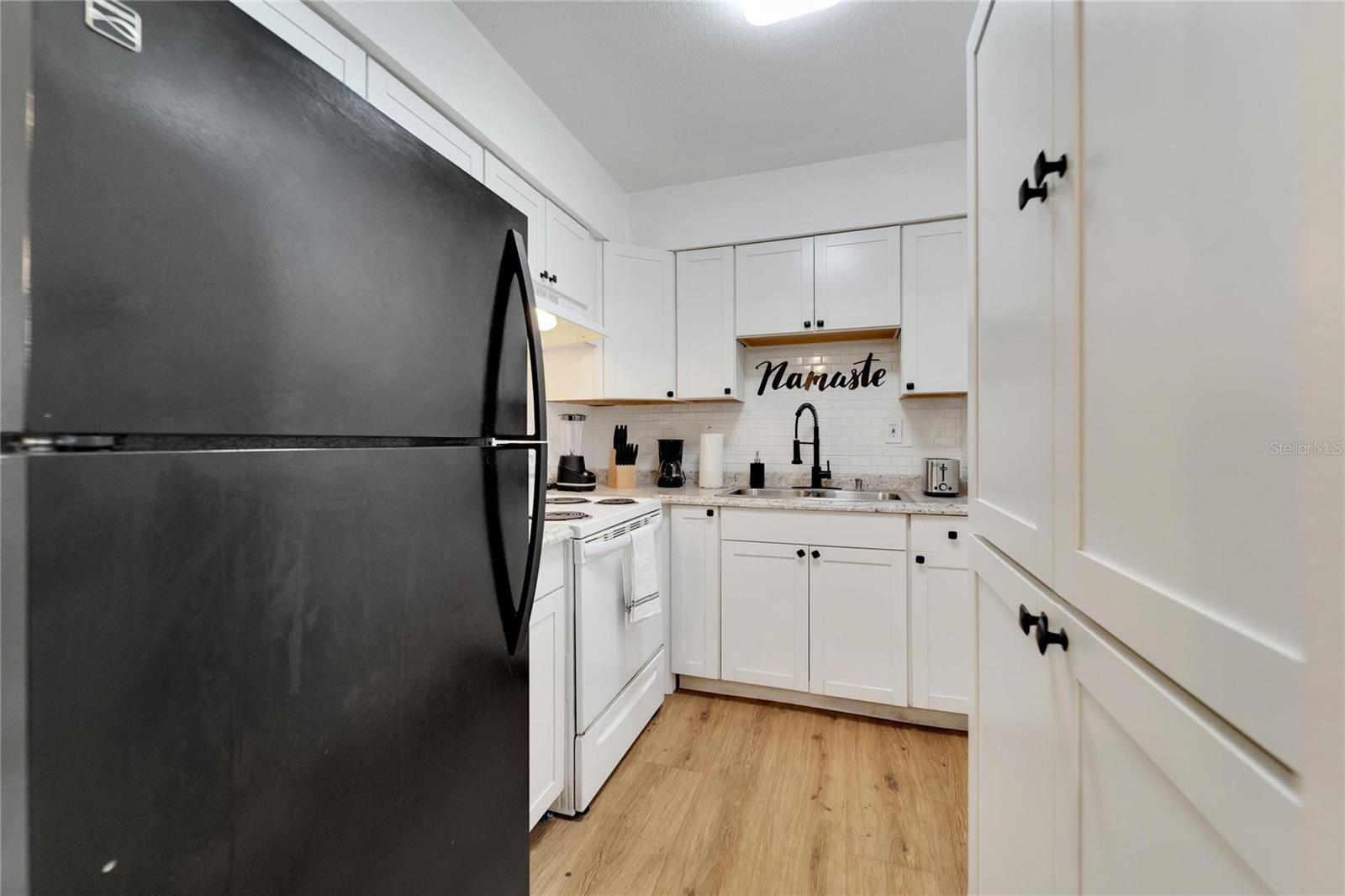 Image 36 of 72 For 4511 & 4513 Mcelroy Avenue