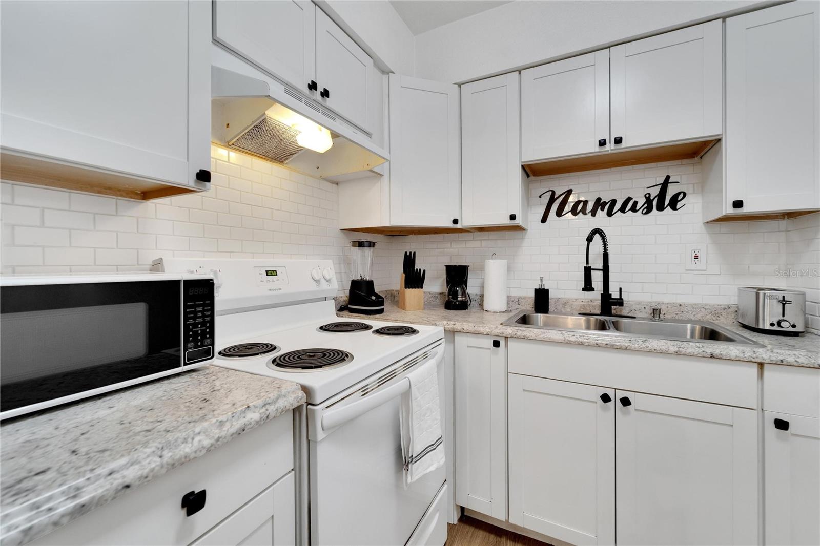 Image 37 of 72 For 4511 & 4513 Mcelroy Avenue