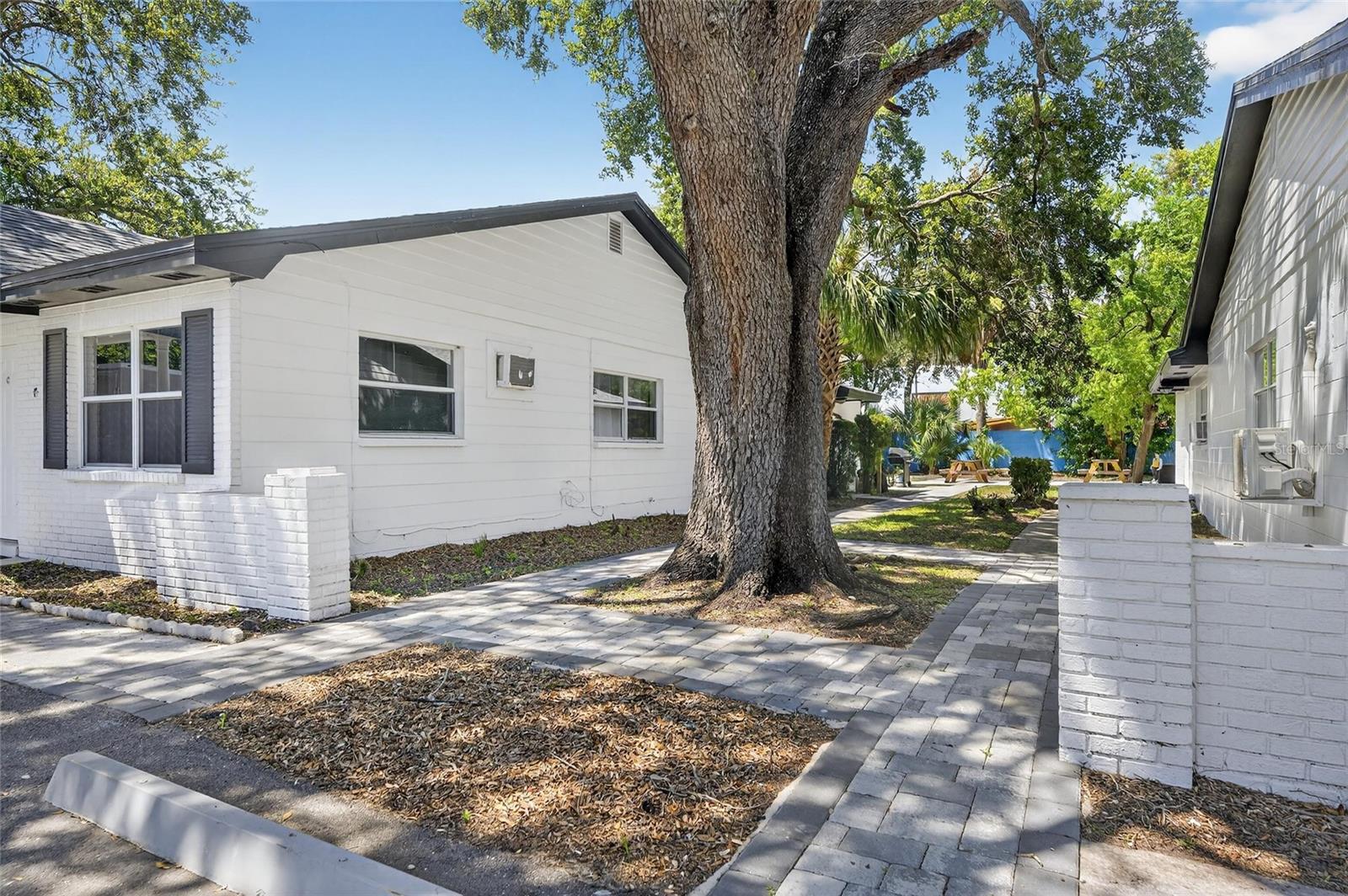 Image 68 of 72 For 4511 & 4513 Mcelroy Avenue
