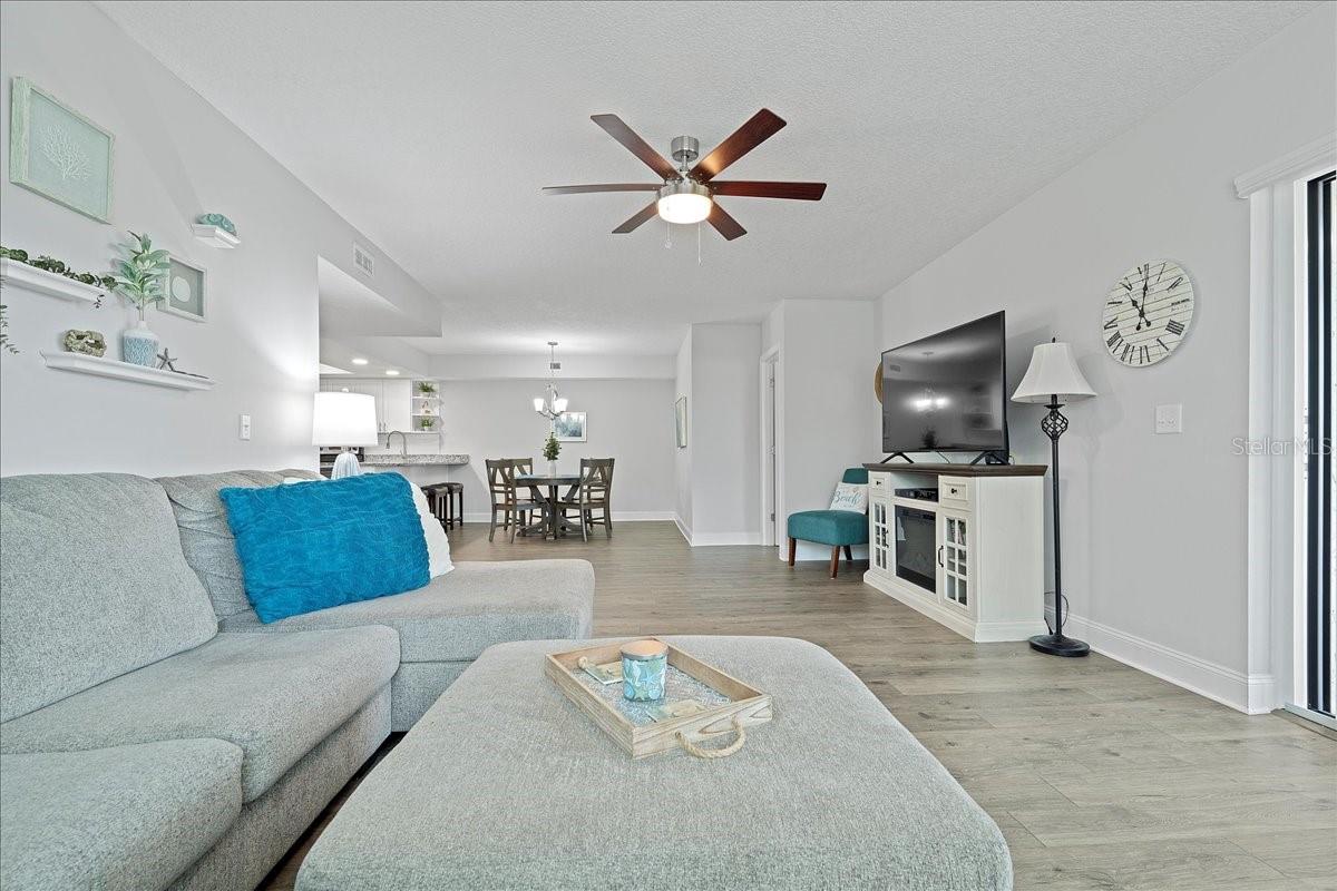 Image 14 of 50 For 8251 Brent Street 918