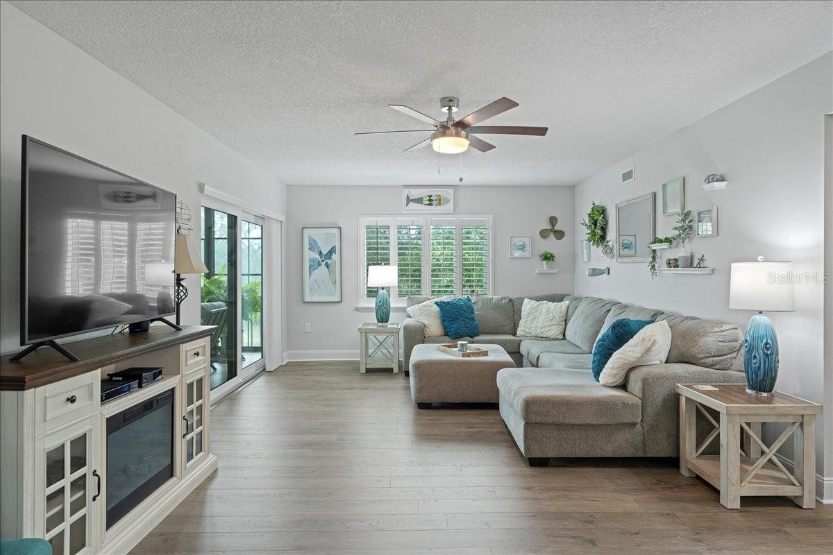 Image 16 of 50 For 8251 Brent Street 918