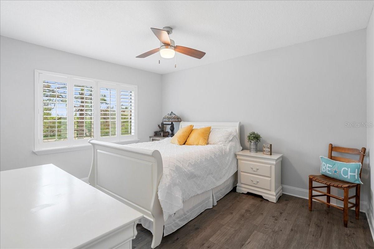 Image 23 of 50 For 8251 Brent Street 918