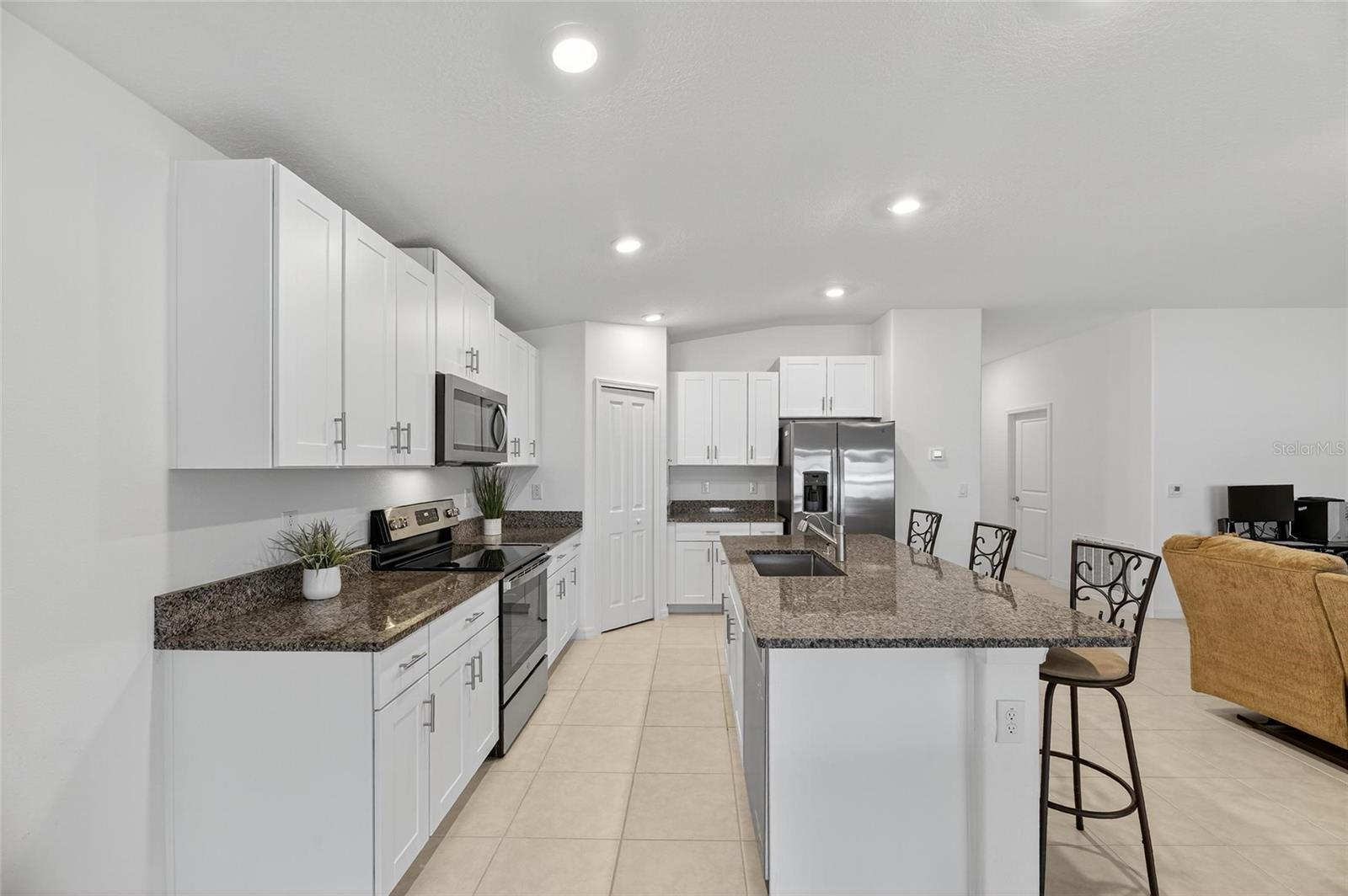 Image 4 of 28 For 15716 Miller Creek Drive