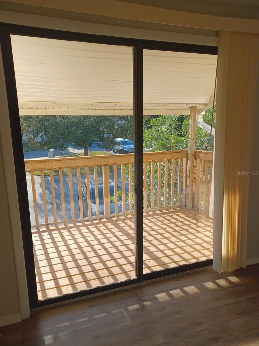 Image 13 of 16 For 127 Camphor Circle D