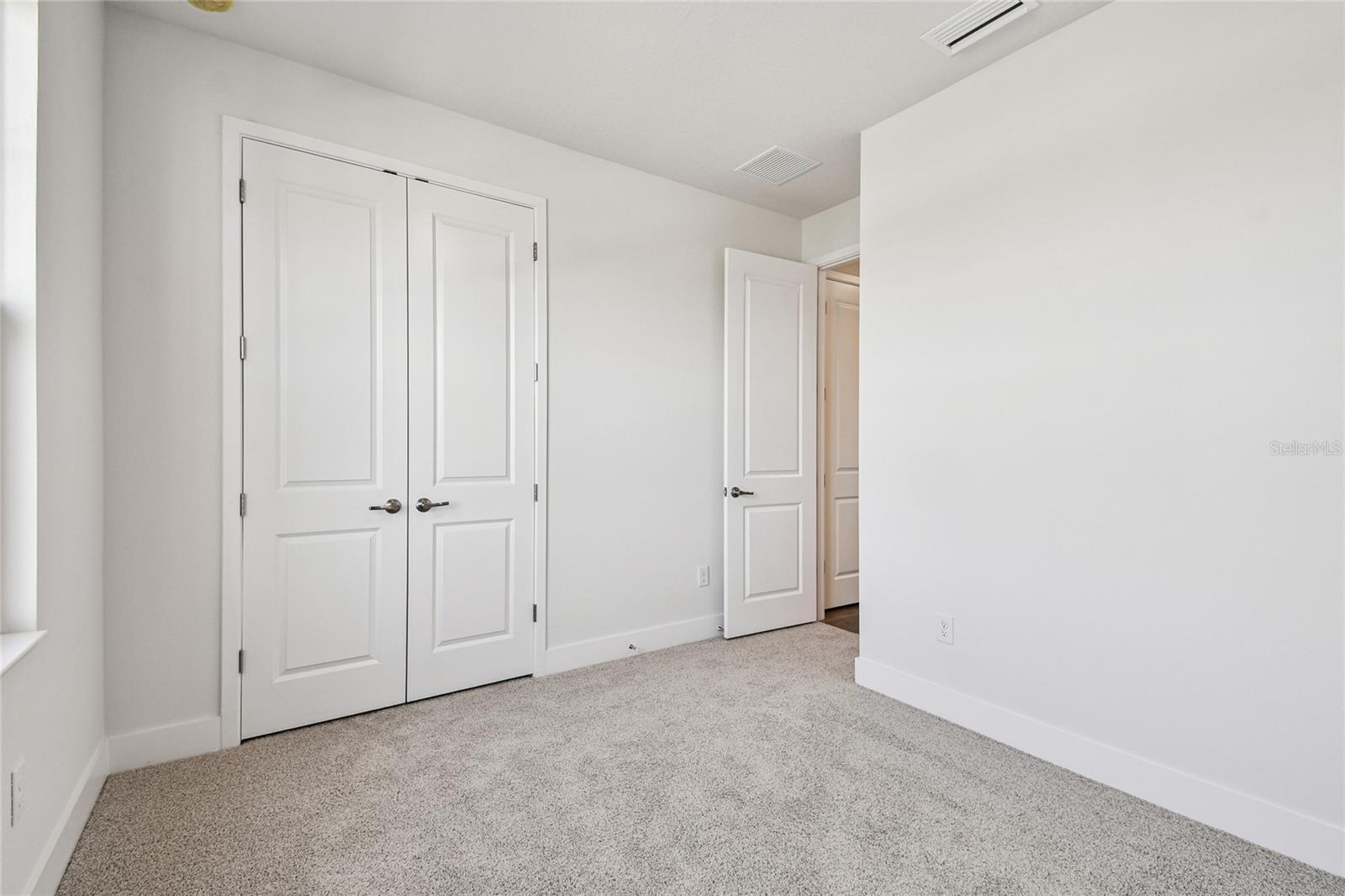 Image 31 of 46 For 703 Allora Avenue