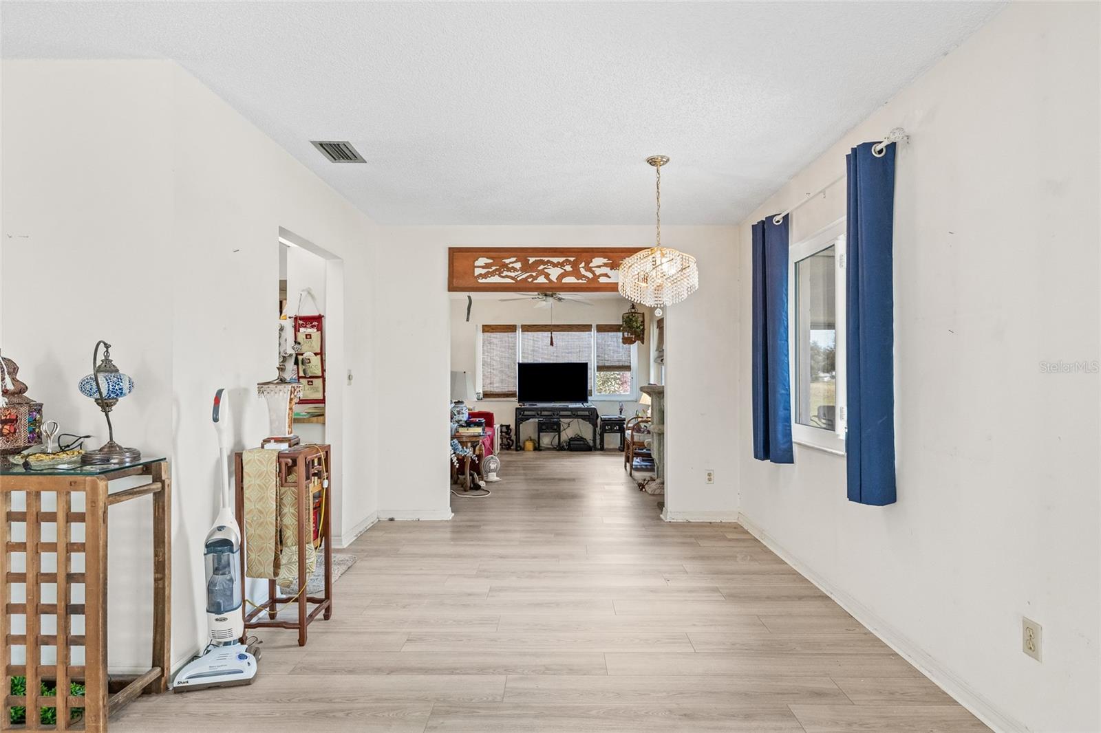 Image 10 of 36 For 213 Genet Court