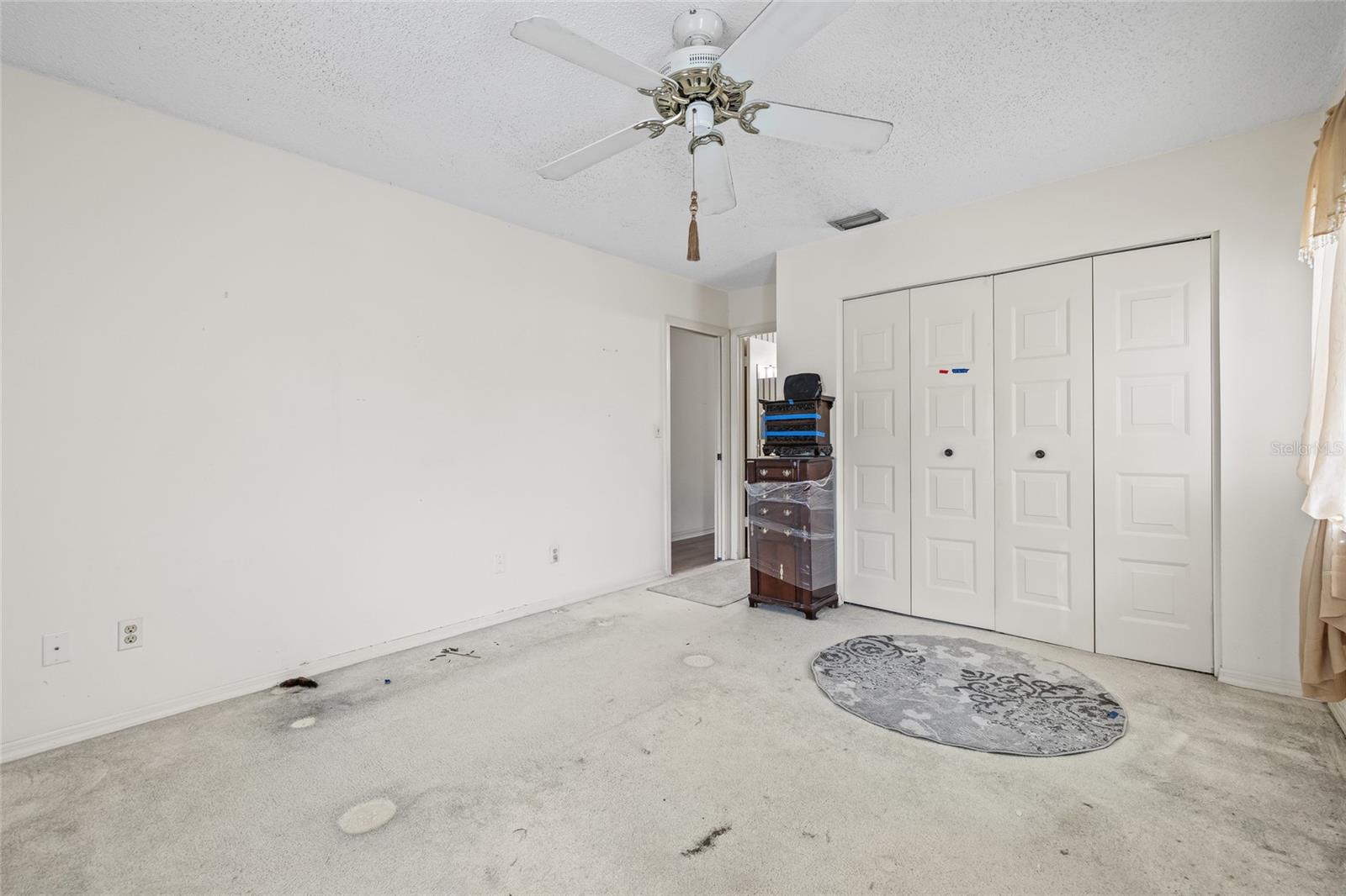Image 15 of 36 For 213 Genet Court
