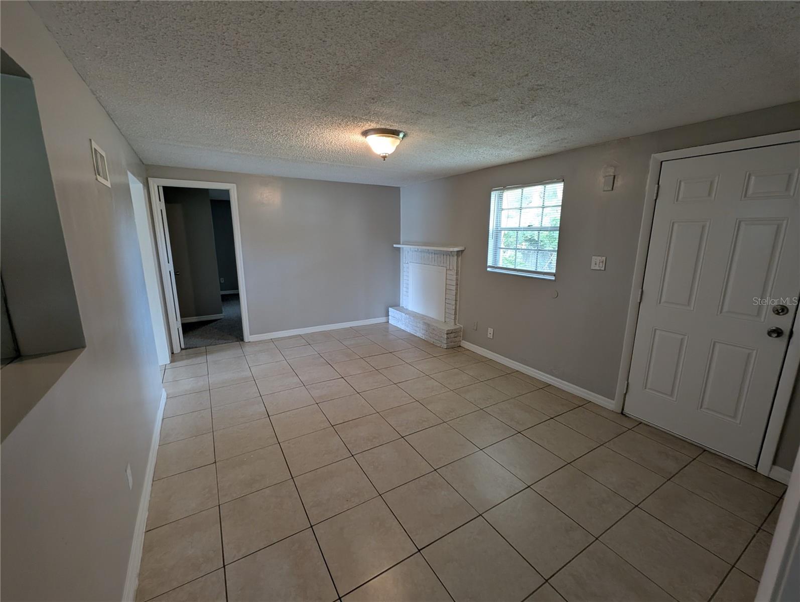 Image 23 of 26 For 8013 Beechwood Place