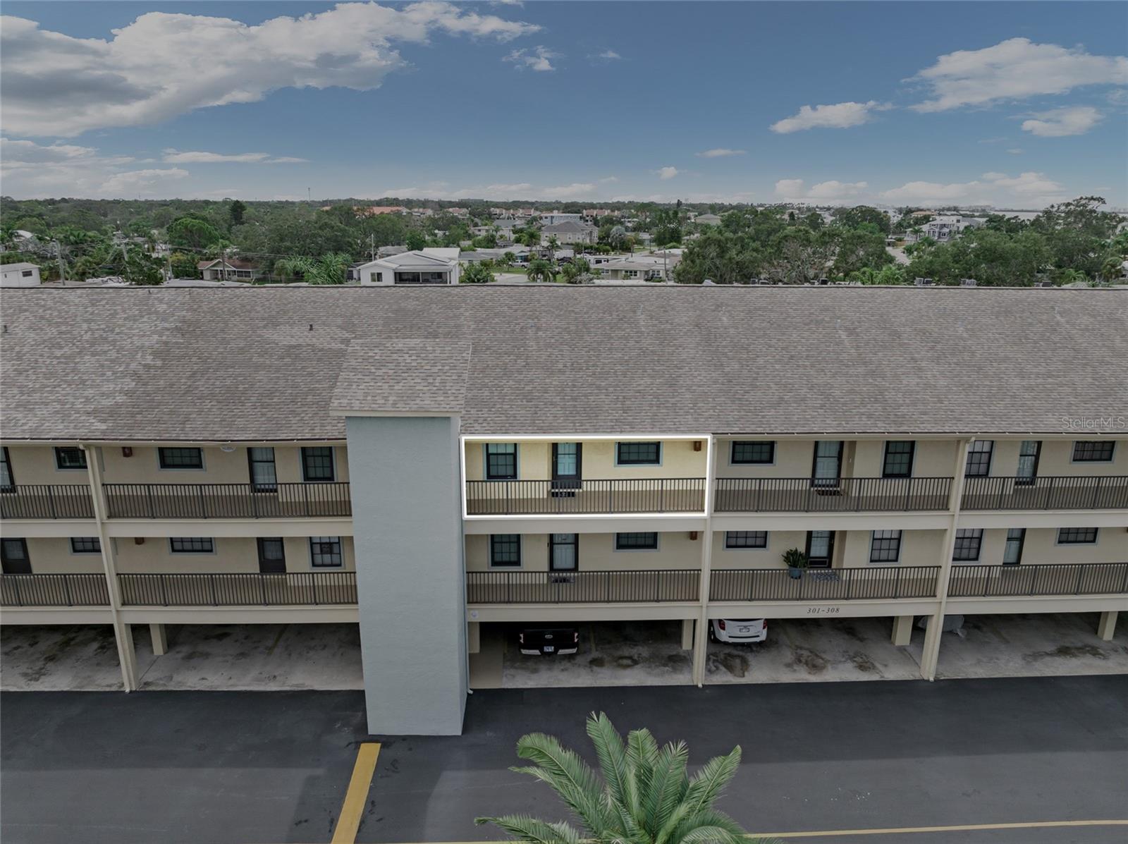 Image 37 of 84 For 460 S Paula Dr  305