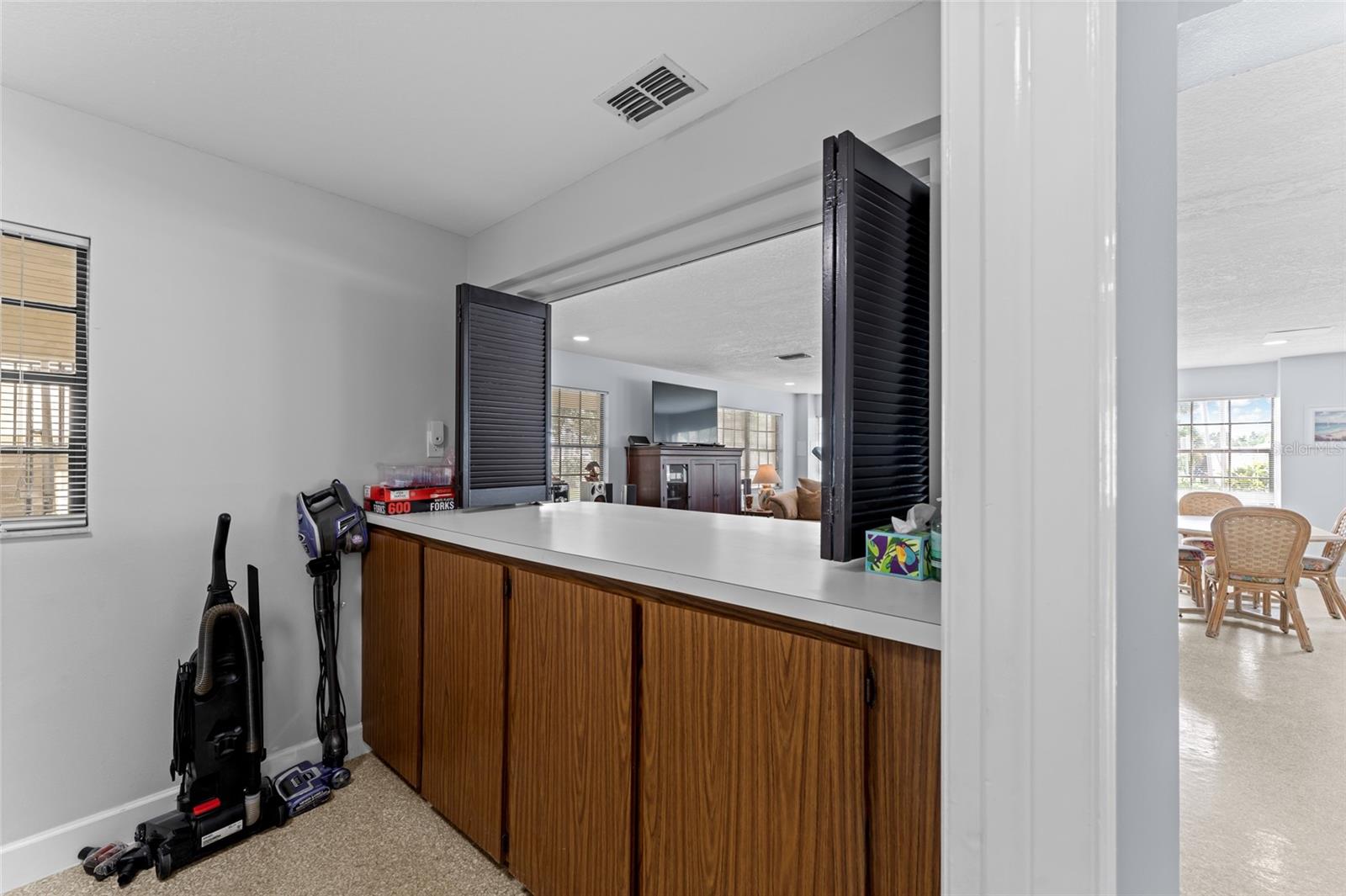 Image 51 of 84 For 460 S Paula Dr  305