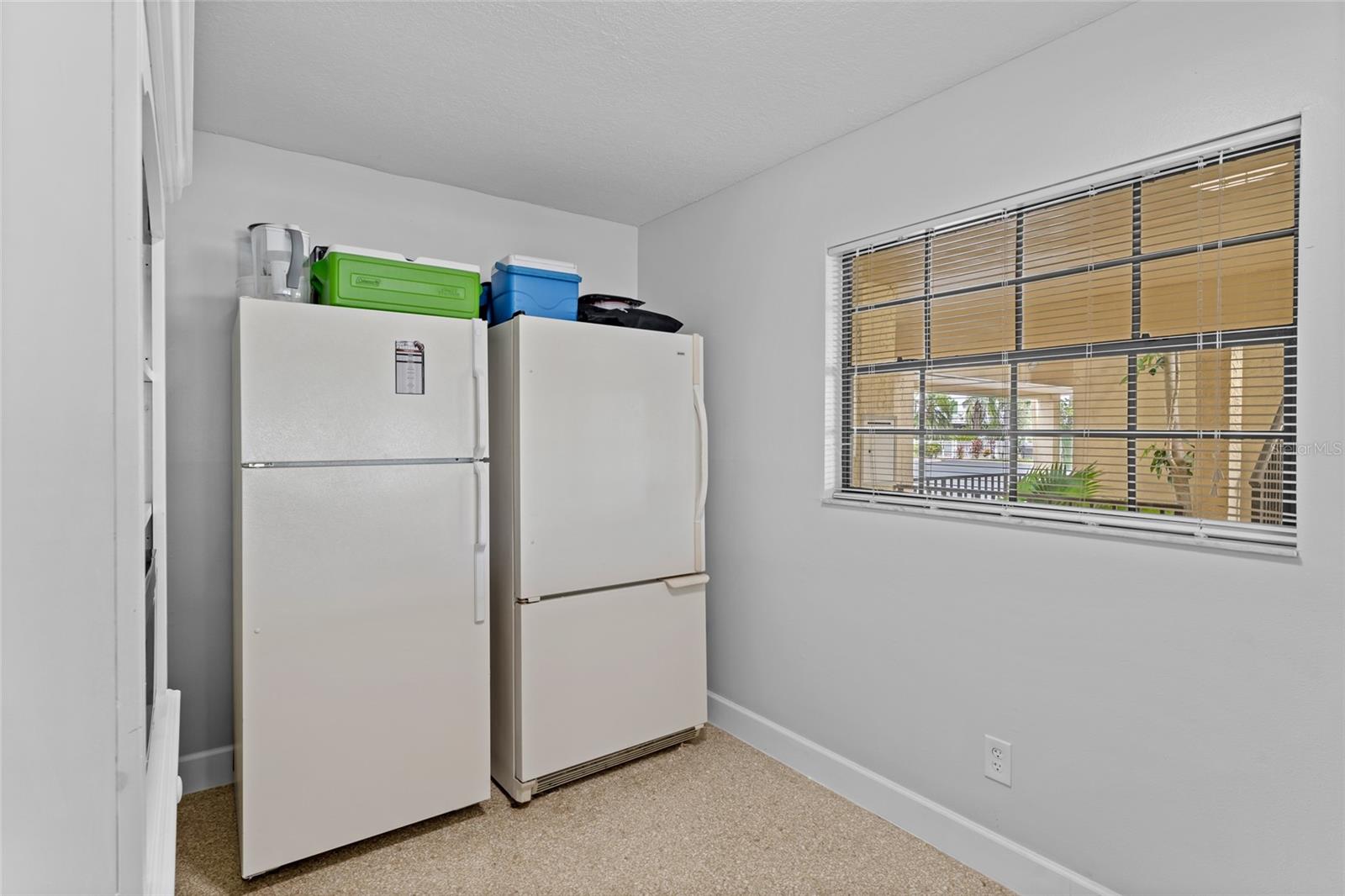 Image 52 of 84 For 460 S Paula Dr  305