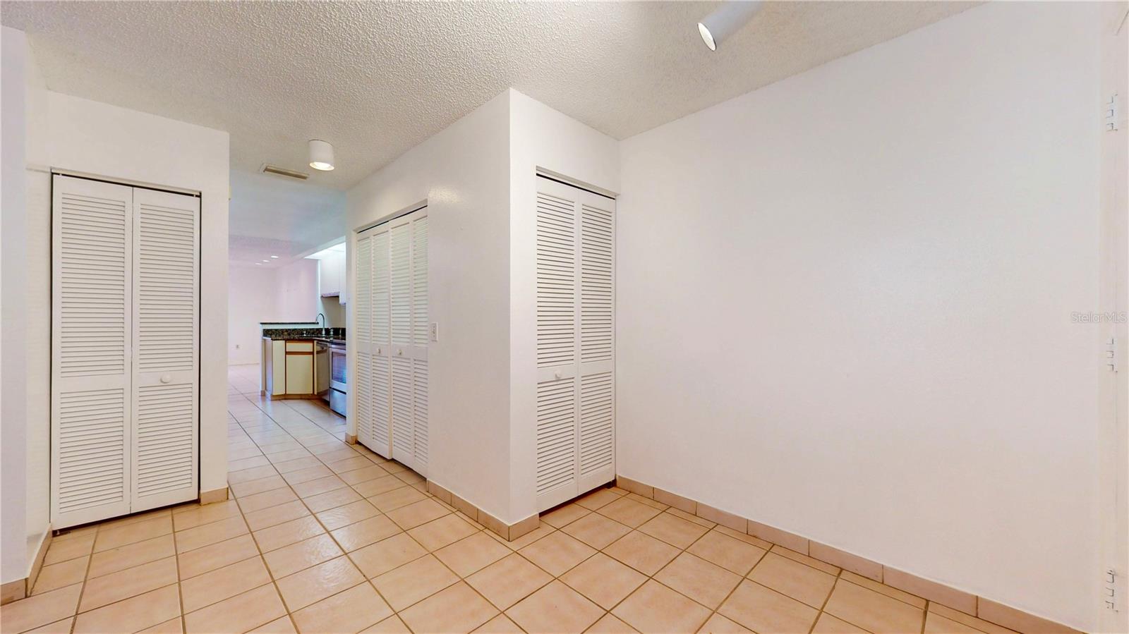 Image 10 of 31 For 10488 Saint Tropez Place