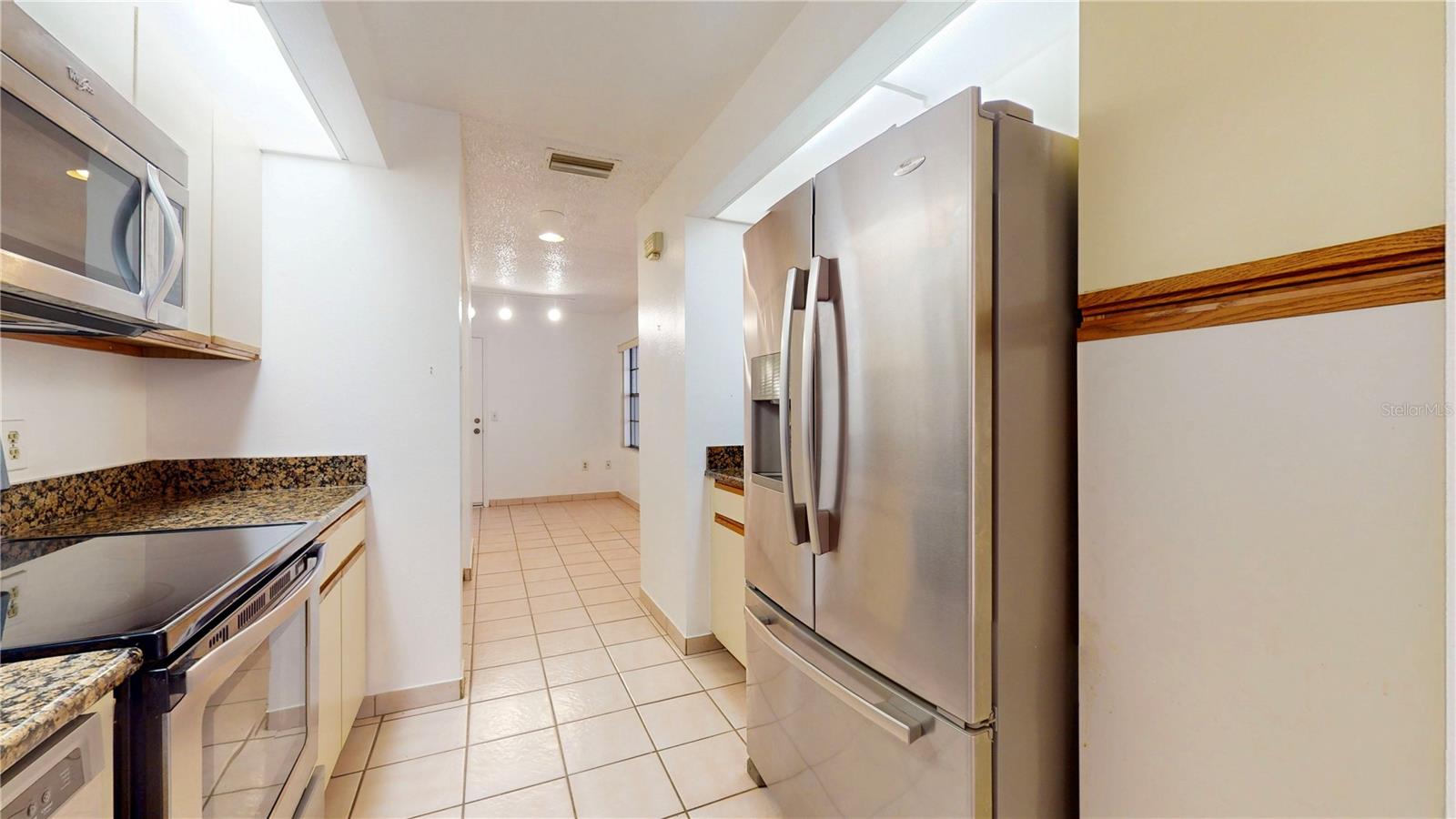 Image 11 of 31 For 10488 Saint Tropez Place