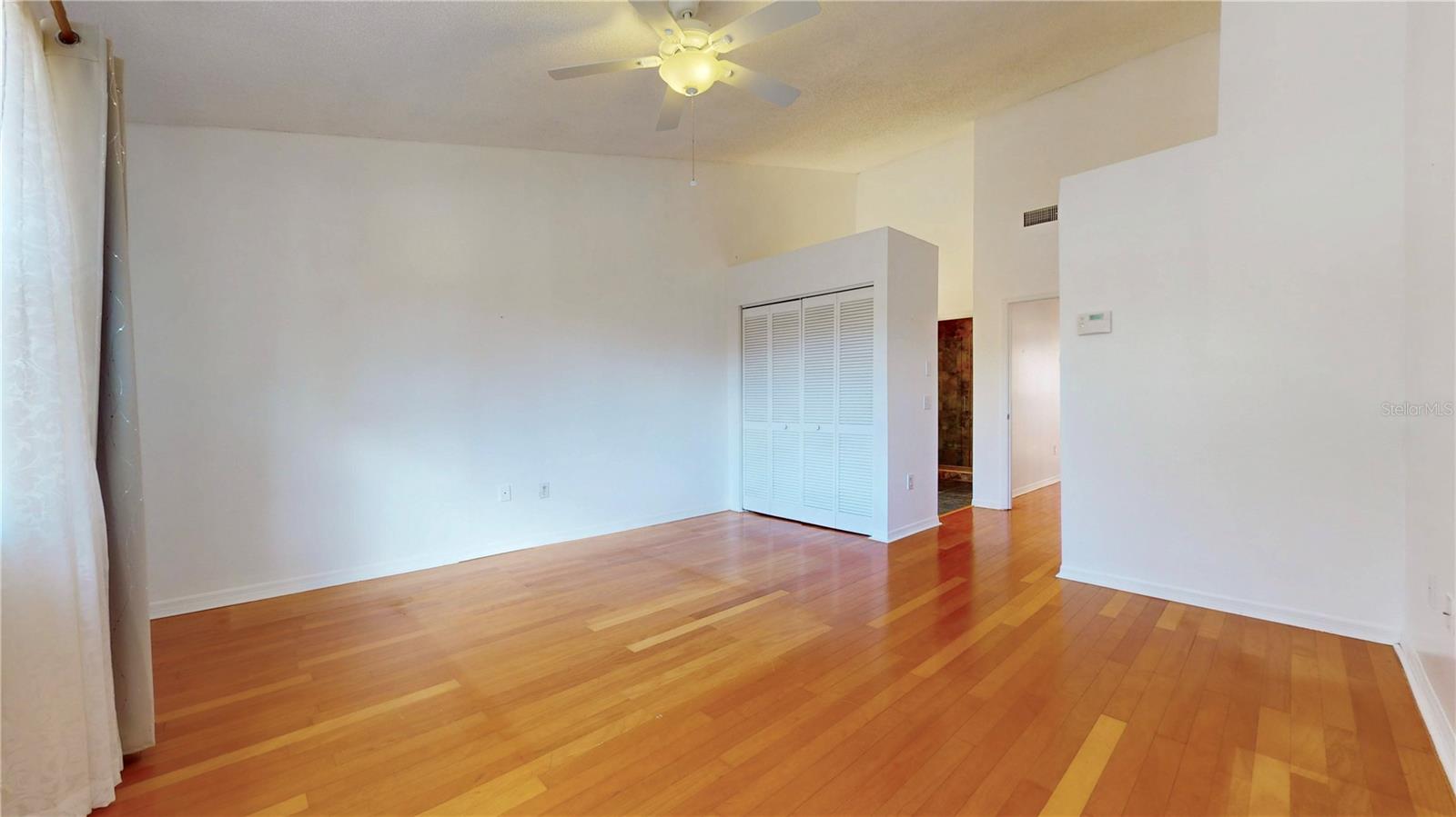 Image 15 of 31 For 10488 Saint Tropez Place