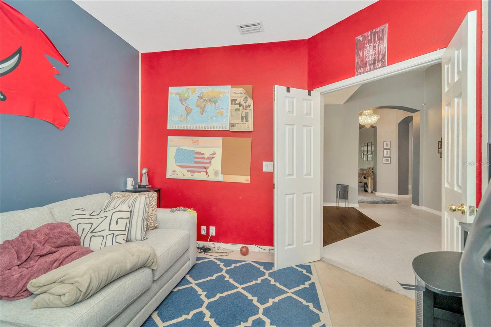 Image 7 of 32 For 9107 Cliff Lake Lane