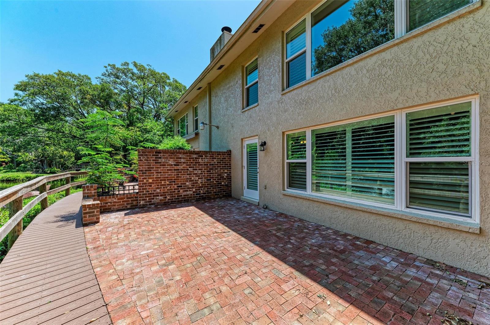 Image 11 of 41 For 2927 Gandy Boulevard