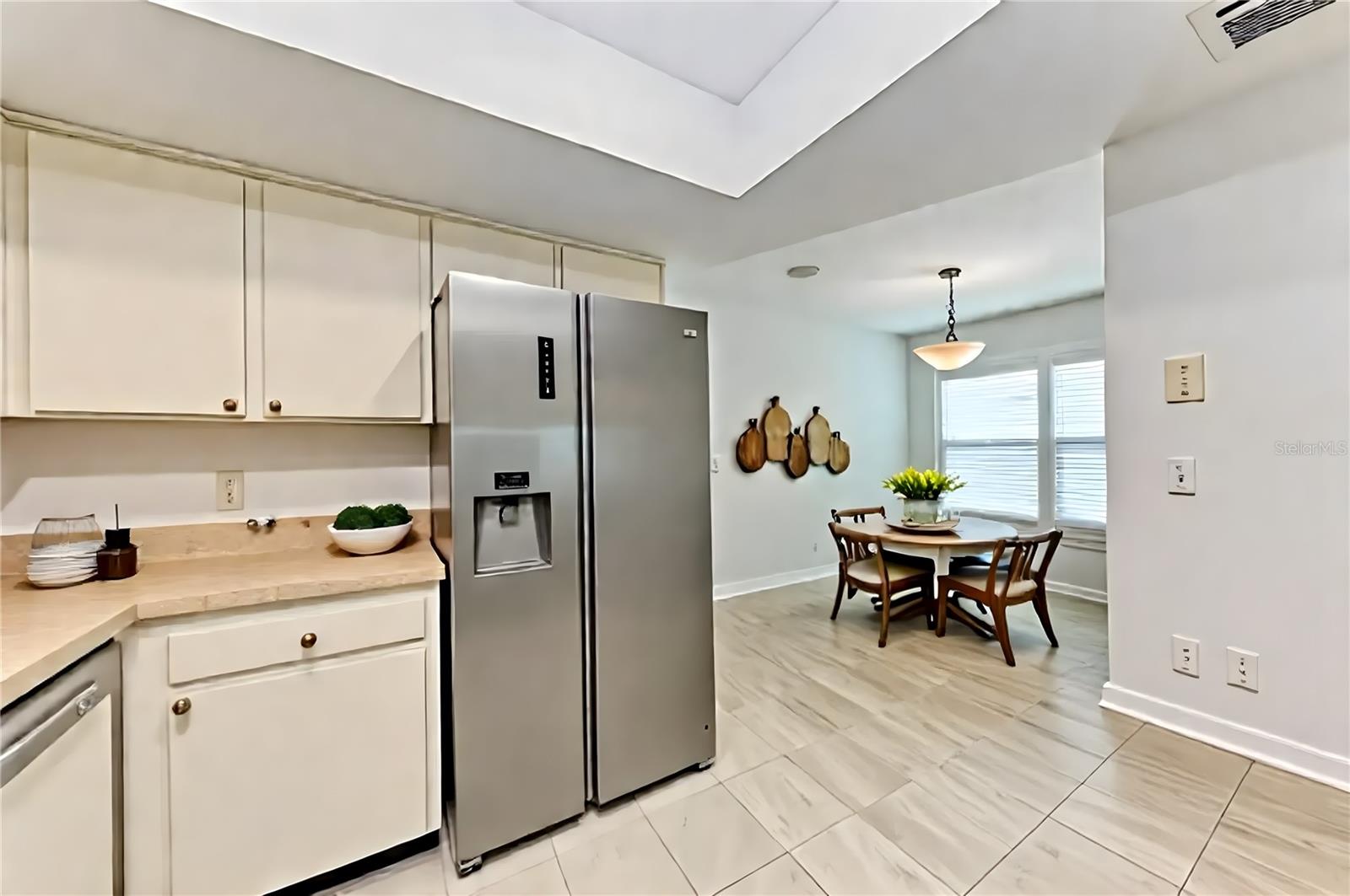 Image 17 of 41 For 2927 Gandy Boulevard