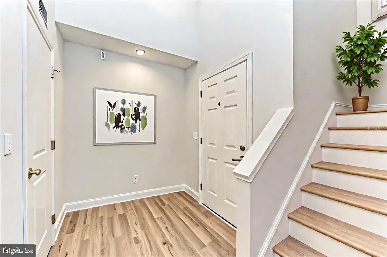 Image 6 of 41 For 2927 Gandy Boulevard