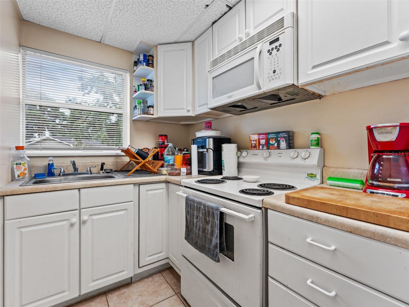 Image 8 of 13 For 7181 49th Avenue N 1-3