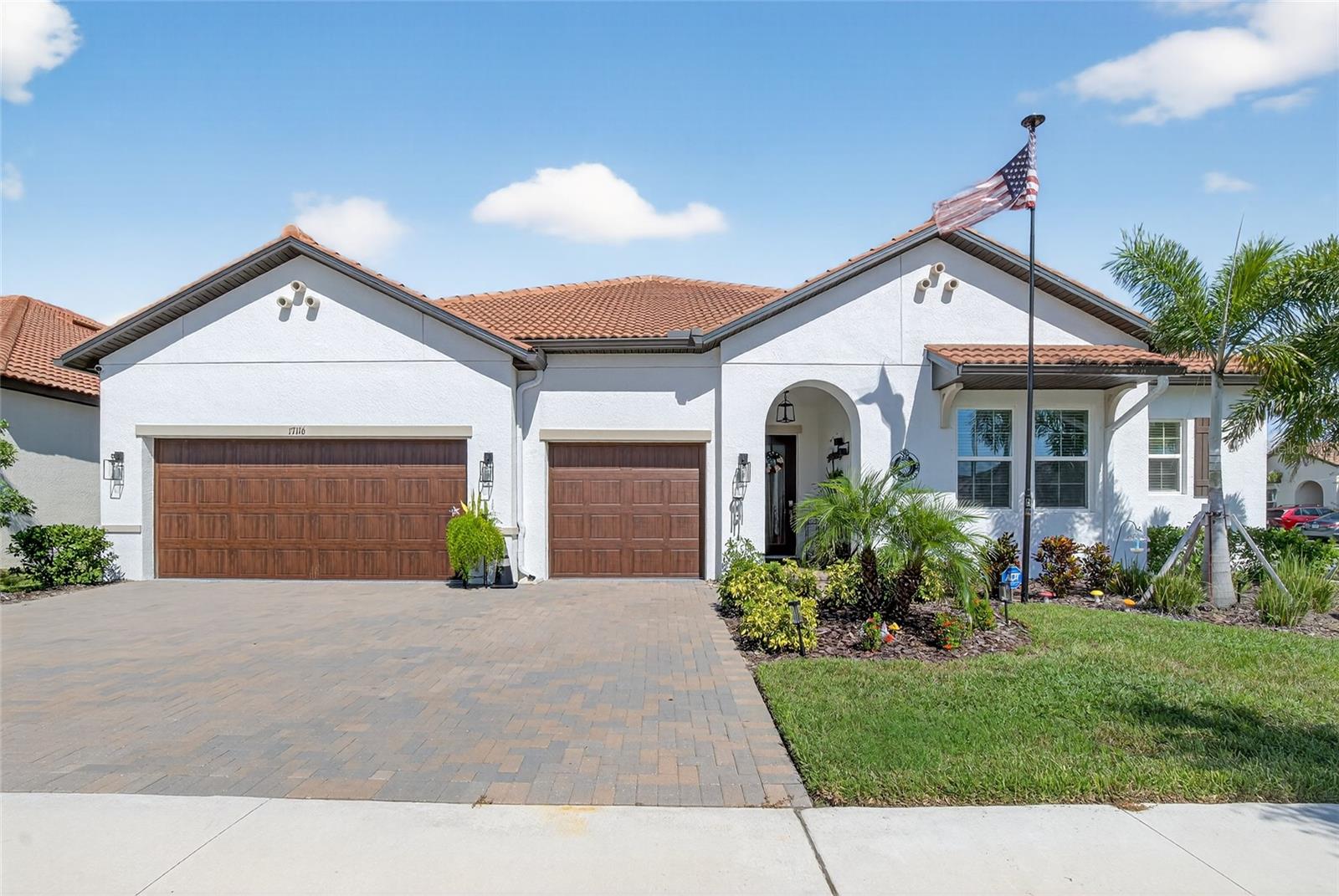 Details for 17116 Star Banks Street, WIMAUMA, FL 33598