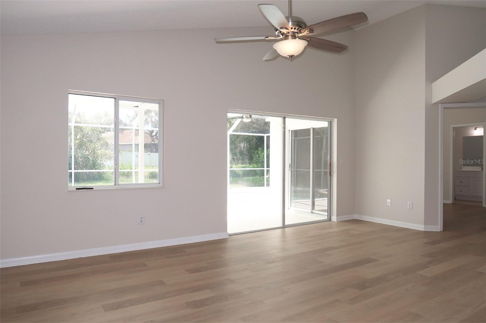 Image 14 of 28 For 28516 Tall Grass Drive