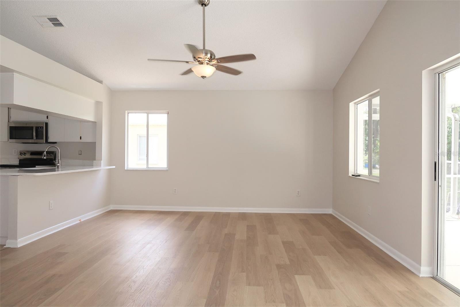 Image 15 of 28 For 28516 Tall Grass Drive