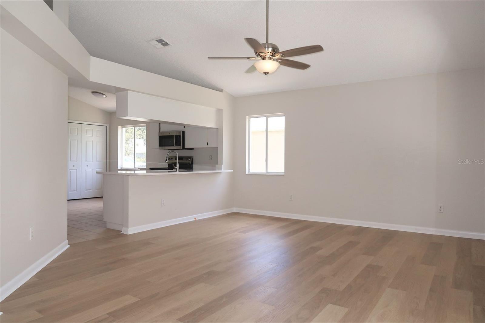 Image 16 of 28 For 28516 Tall Grass Drive