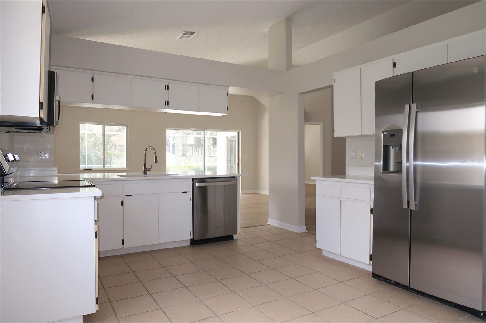 Image 17 of 28 For 28516 Tall Grass Drive