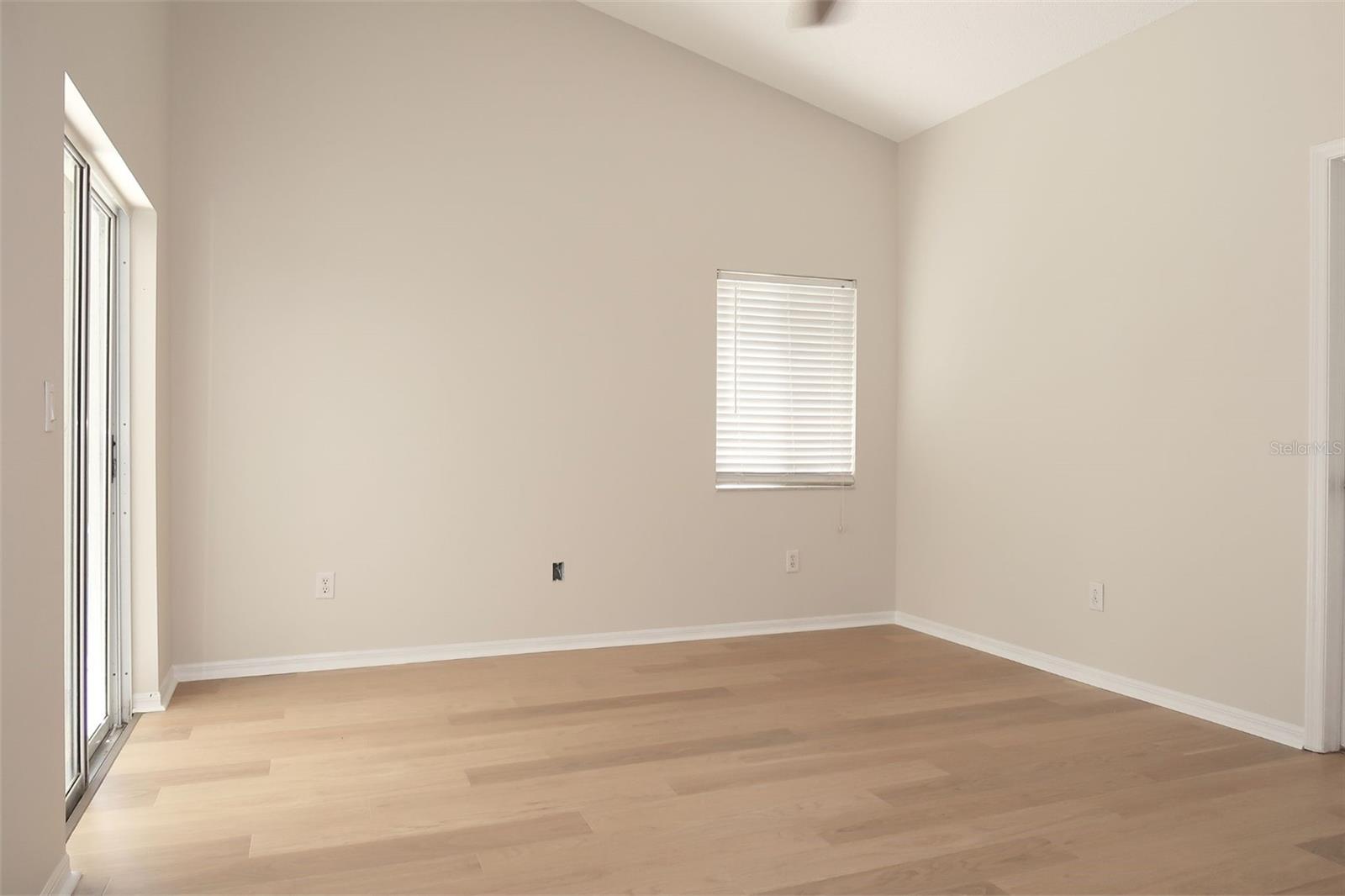 Image 19 of 28 For 28516 Tall Grass Drive
