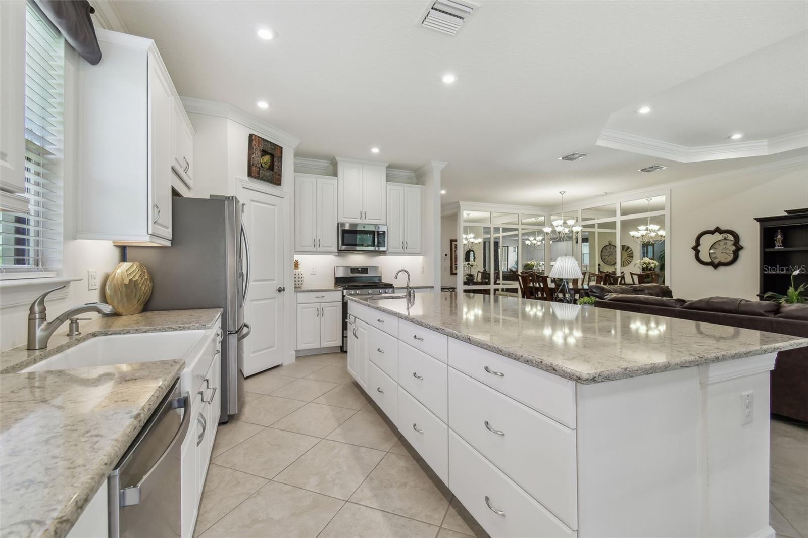 Image 2 of 64 For 29488 Ginnetto Drive