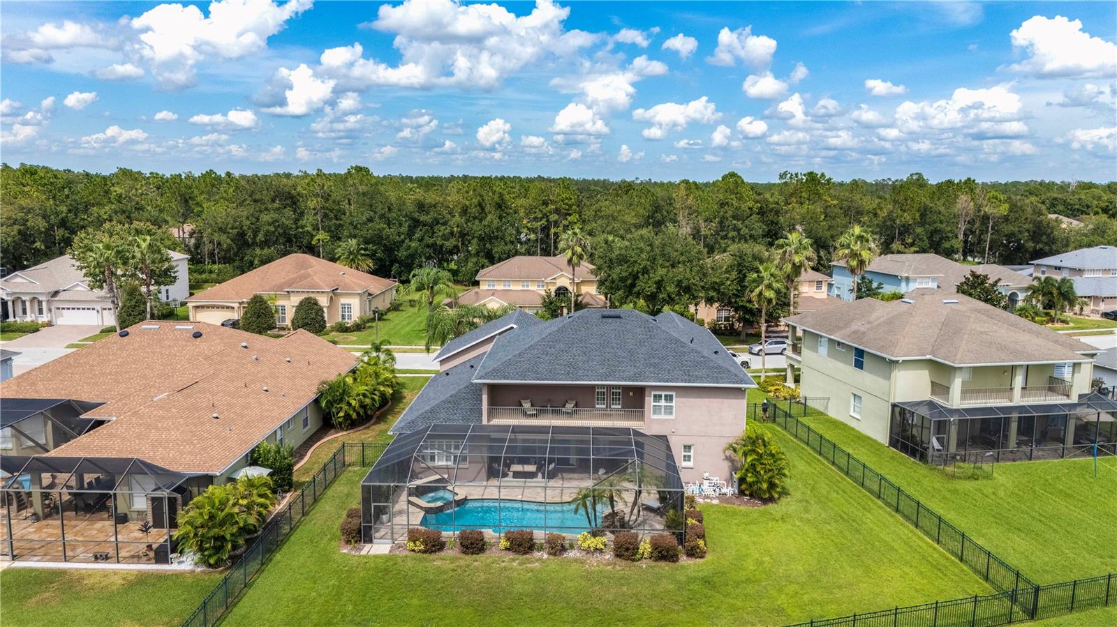 Image 3 of 60 For 21604 Draycott Way