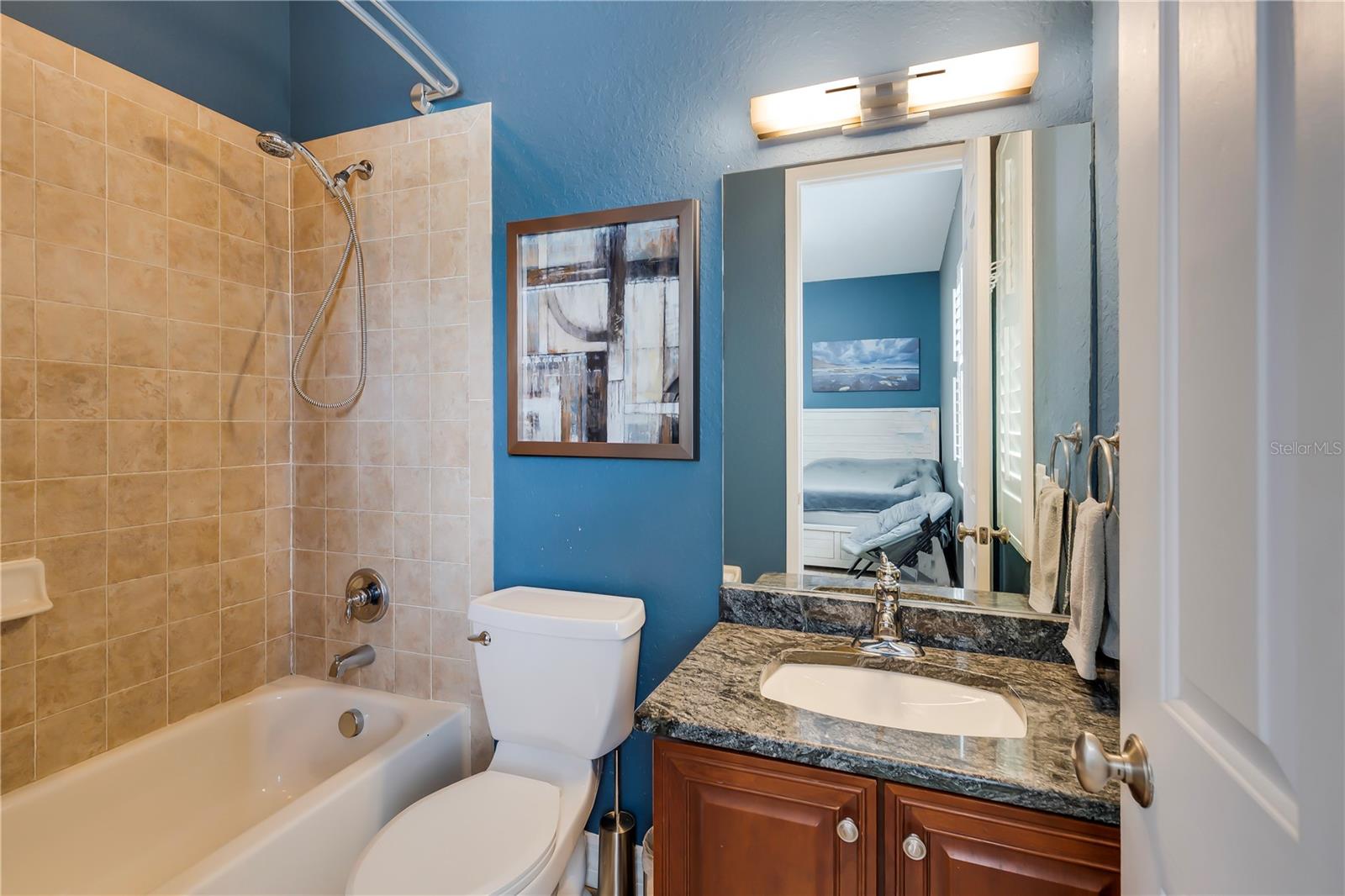 Image 30 of 60 For 21604 Draycott Way