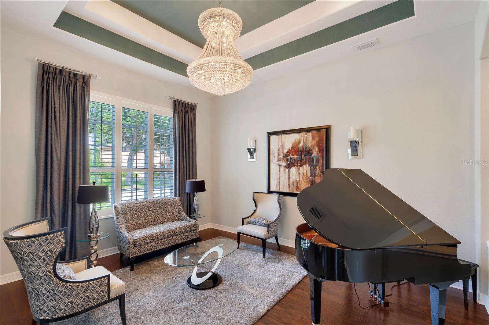 Image 8 of 60 For 21604 Draycott Way